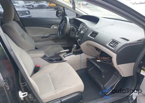 2013 Honda Civic Lx z USA, uszkodzony, nr VIN 2HGFB2F56DH551068